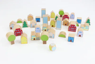 עיר מתנדנדת משחק עץ בלדוק